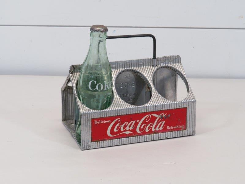 Vintage Aluminum Coca-Cola Bottle Carrier (1 of 15)