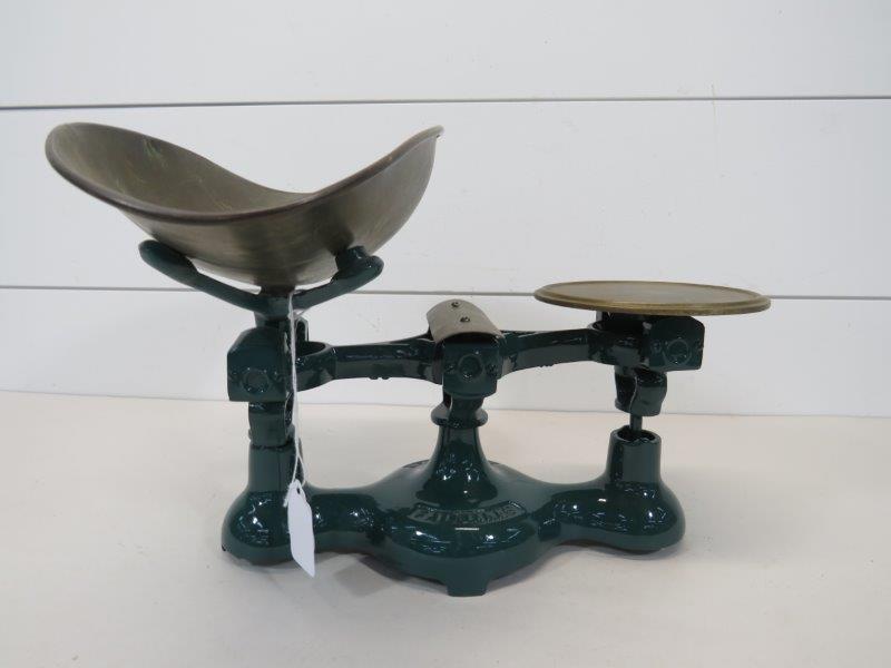 Fairbanks Country Store Counter Top Scale (1 of 9)