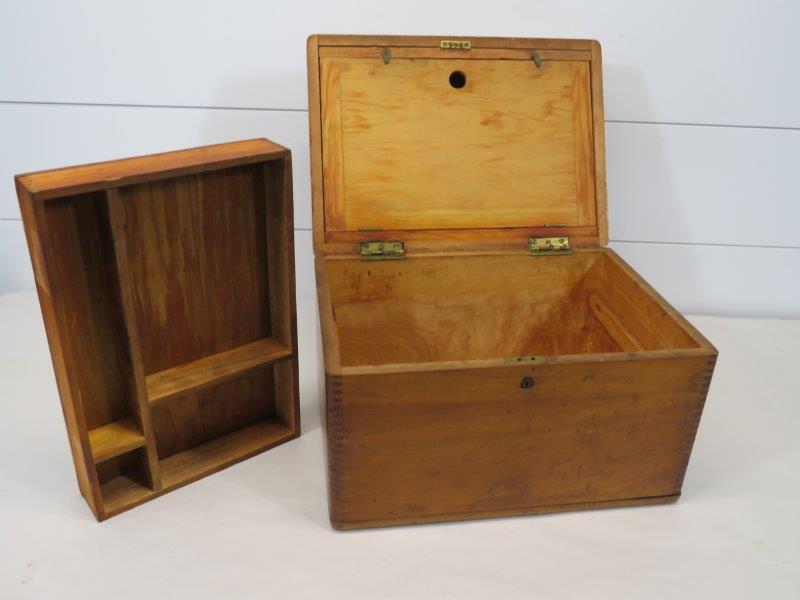 Dovetailed Writing Document Box with Tray (1 of 15)