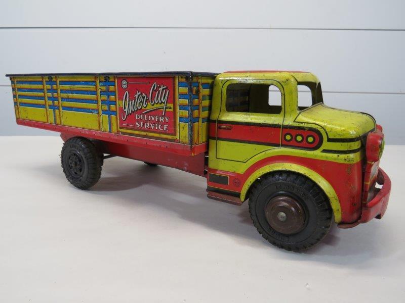 1950's MARX Lazy Day Farms Inter-City Dairy Delivery (1 of 13)