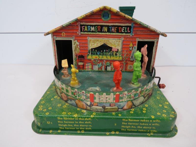 1953 Mattel Music Maker "Farmer in the Dell" Toy (1 of 6)