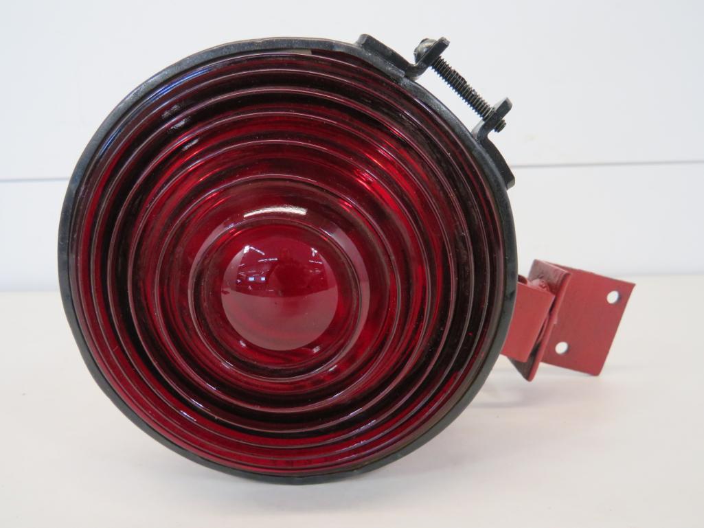 1920's or 30's Railroad Crossing Gate Light (1 of 6)