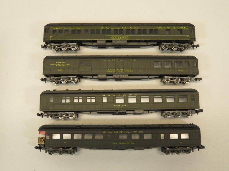 Atlas N Scale Santa Fe / Pullman Passenger Cars (4) (1 of 15)