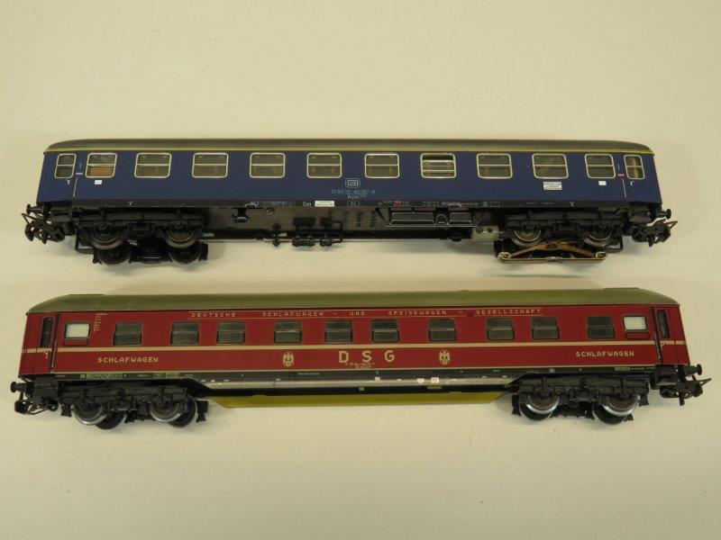Marklin HO Scale German Passenger Cars (2) (1 of 17)