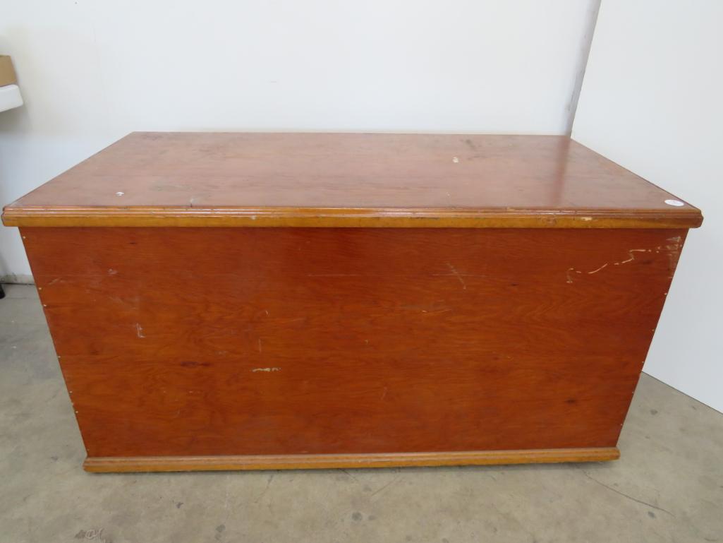 Early Blanket Chest (1 of 9)