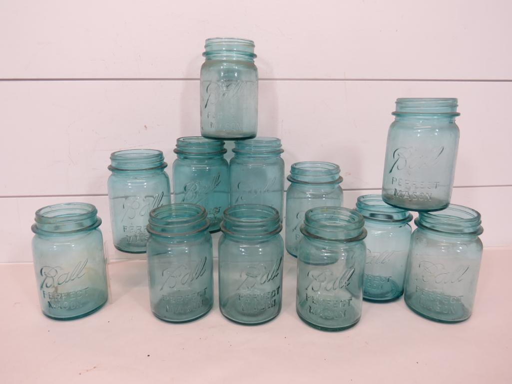 Lot of 12 Early Blue Ball 16 oz. Regular Mouth Pint (1 of 4)