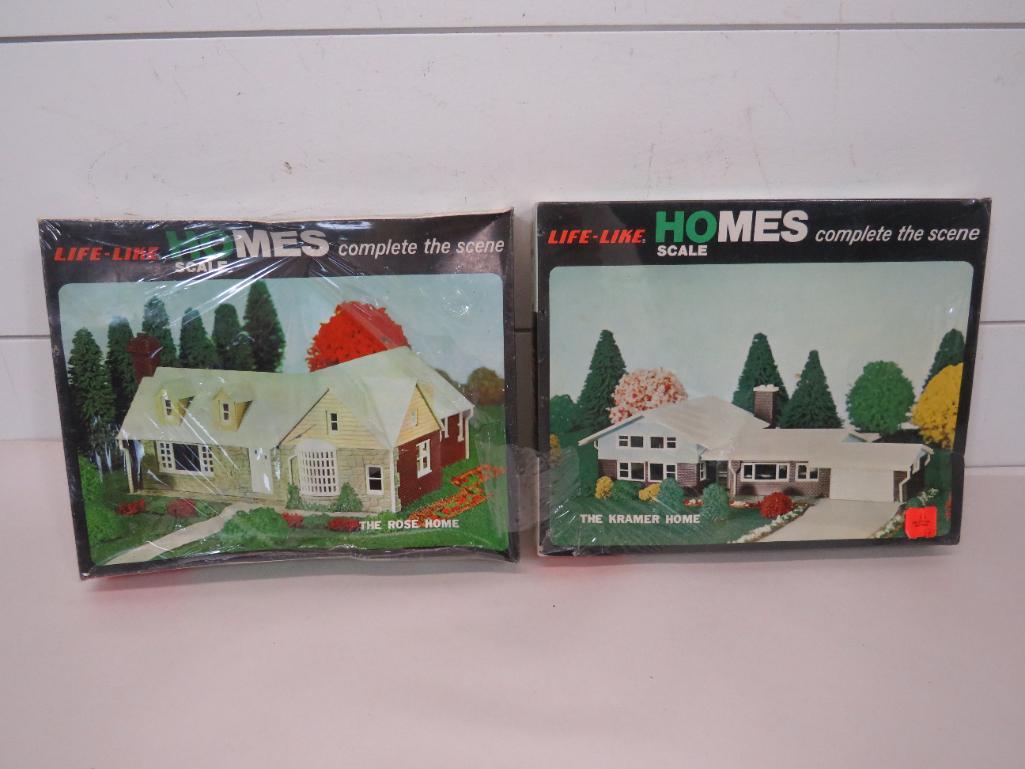 Life-Like HO Scale Building Kits (2) (1 of 6)