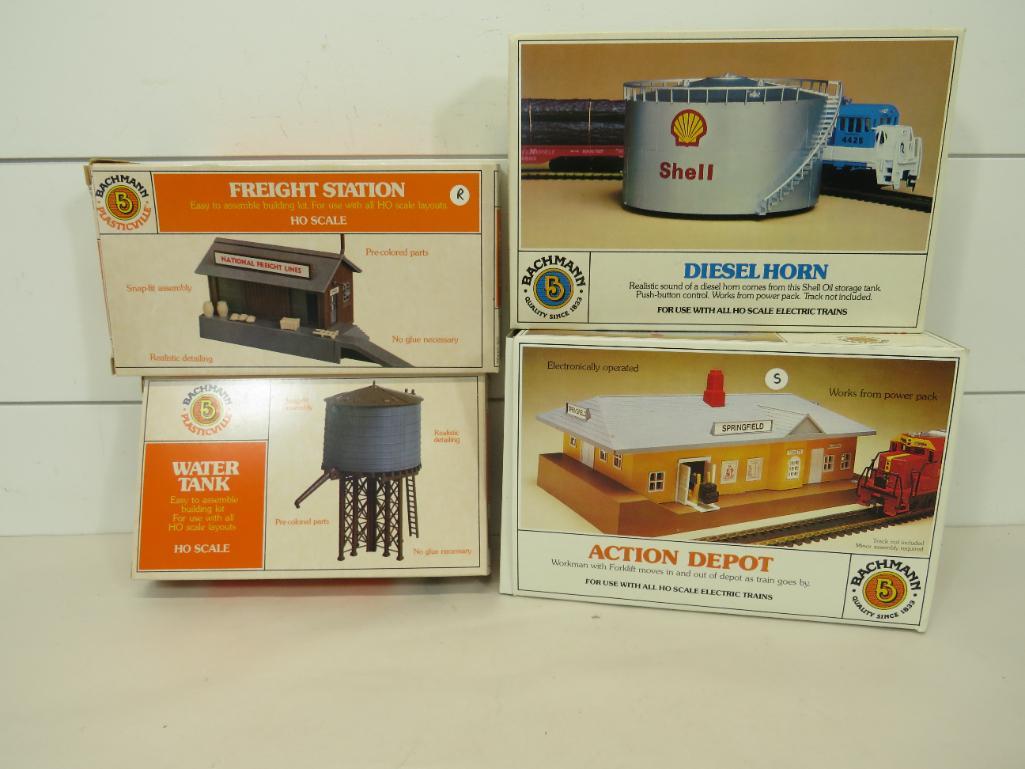 Bachmann HO Scale Building Kits (4) (1 of 8)