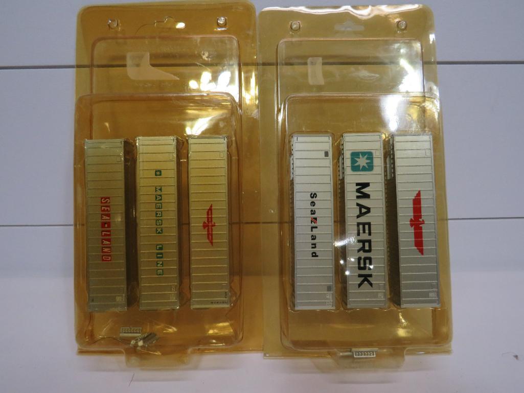 HO Scale Container 3 Pack- (2) (1 of 5)