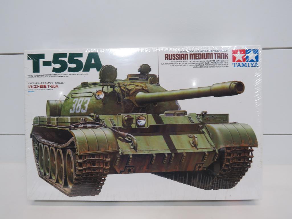 Tamiya T-55A Russian Medium Tank 1:35 Scale Kit (1 of 10)