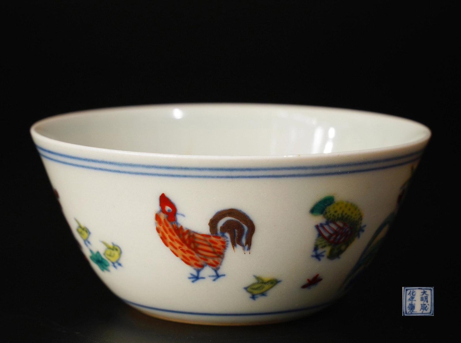 Doucai Chicken Cup Chenghua Period Ming Dynasty: Doucai Chicken Cup Chenghua Period Ming Dynasty H:3.6cm; D:8.3cm