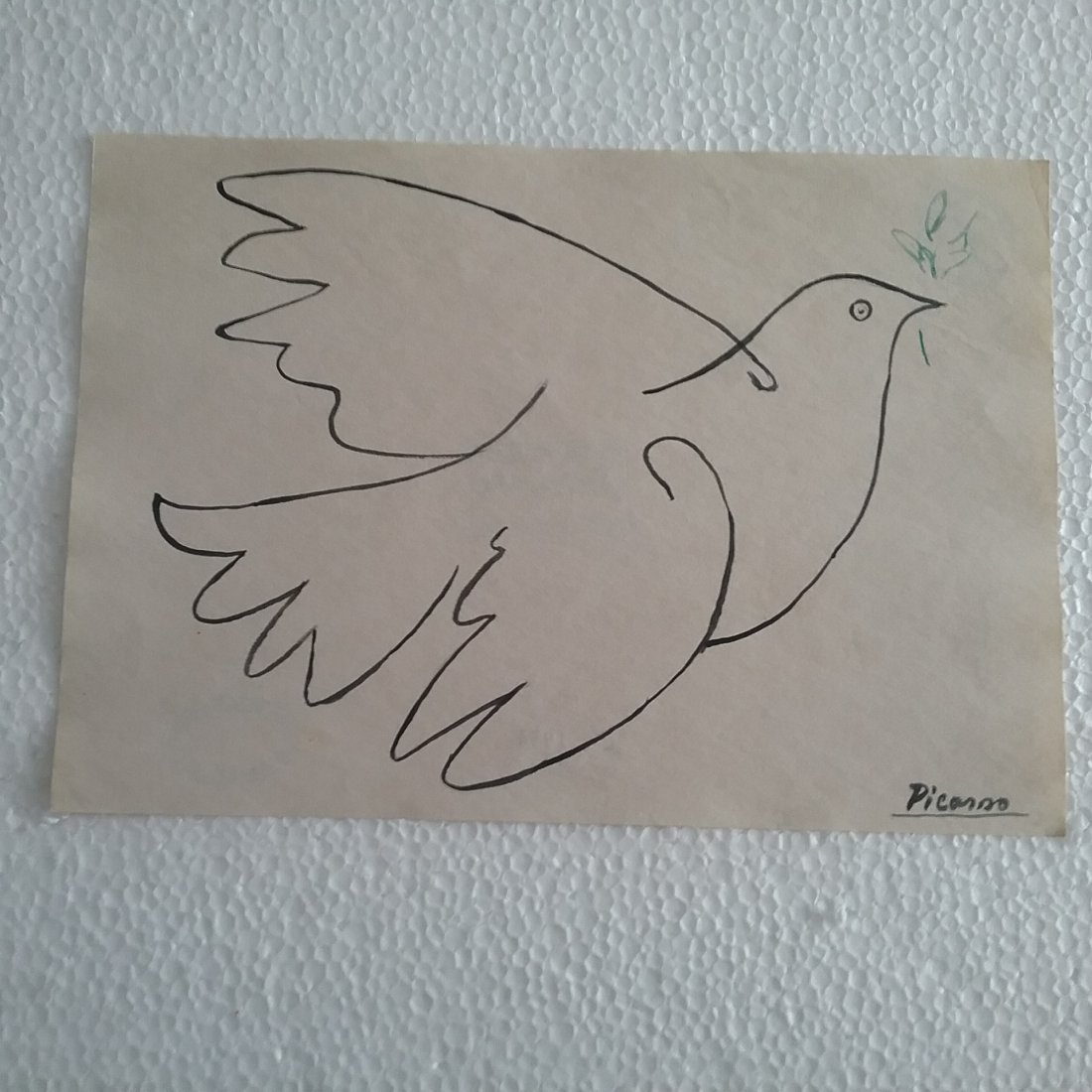 Pablo picasso drawing with feather on paper: Signed and Stamped Pablo Picasso Spanish Artist Mixed Media on Paper, on verso inscribed \\\"Succ. Pablo Picasso Coll. Marina Piccaso\\\", \\\"Gallerie Mathias Fels Paris\\\". Aprox size 20 x 30 cm. T