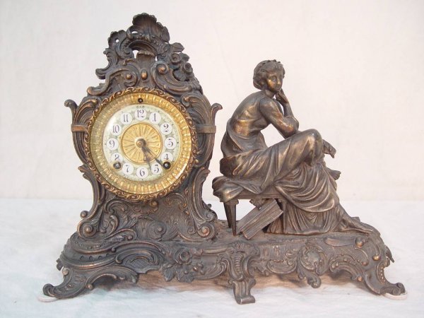 ANSONIA FIGURAL MANTEL CLOCK 11" TALL 15" WIDE 7" D
