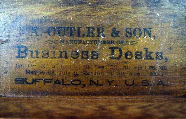 CARVED OAK S ROLL TOP DESK WITH CARVED RAISED PANE - 3