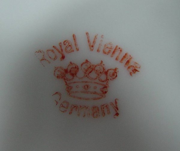 ROYAL VIENNA PITCHER WITH GOLD & RED DECORATIONS 1 - 2