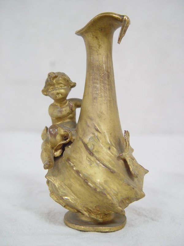 MINIATURE BRONZE VASE WITH WATER BABY