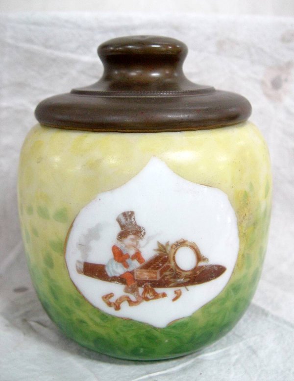 HAND PAINTED BRISTOL GLASS HUMIDOR 7" X 5 1/2"