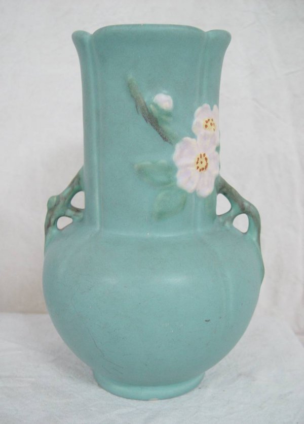 BLUE WELLER VASE WITH FLOWERS 9" TALL 6" ACROSS