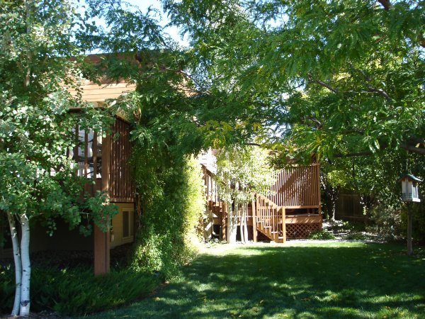 3822 SQ FT 100% FINISHED HOME ON CORNER LOT WITH O - 4