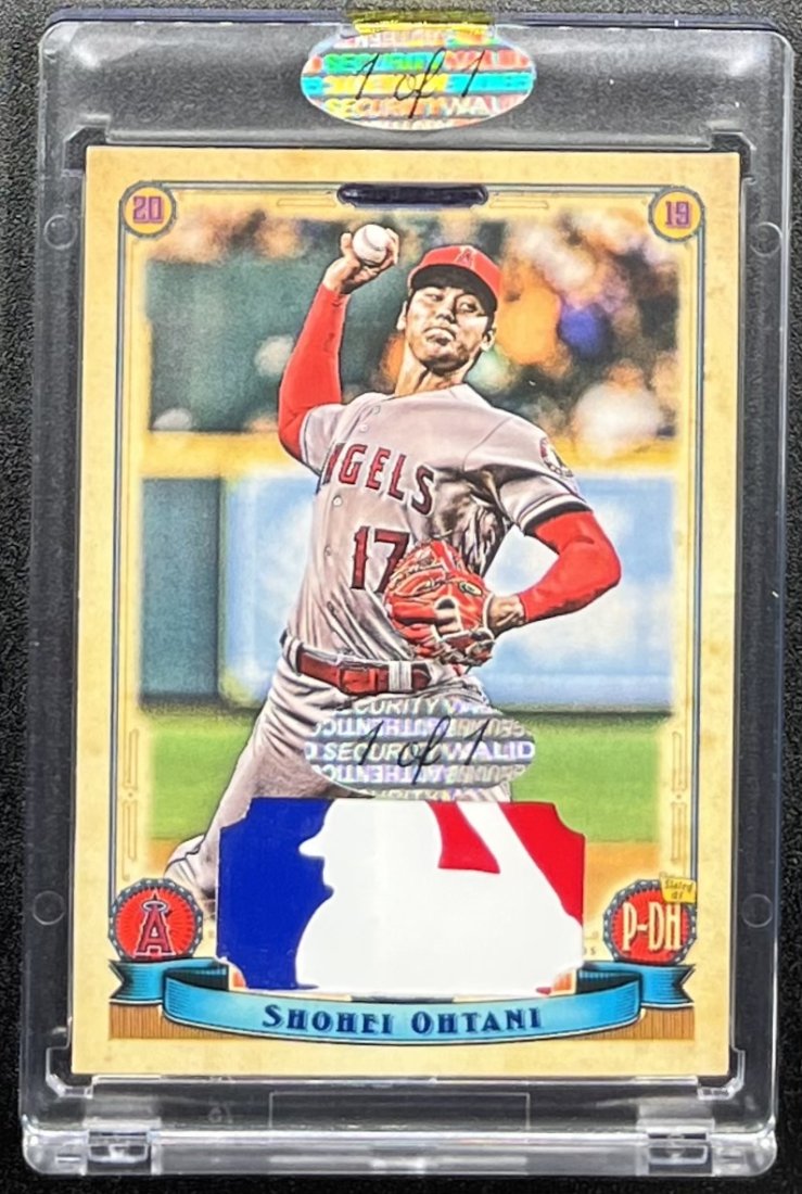 Shohei Ohtani One Of One: Shohei Ohtani patch custom Baseball Card one of one 1/1 in its case