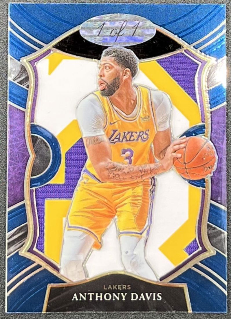 Anthony Davis Patch Card (1 of 2)