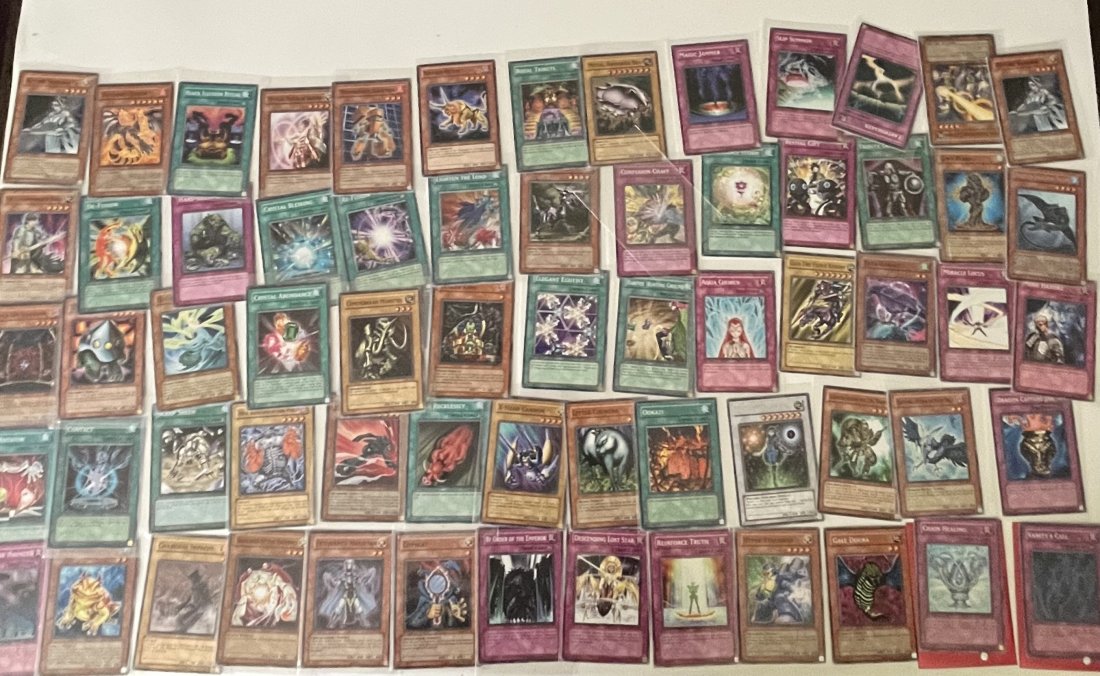 1st Edition 1996 Konomi Yu Gi Oh Cards: Yugioh 1st edition cards lot and non 1st edition cards