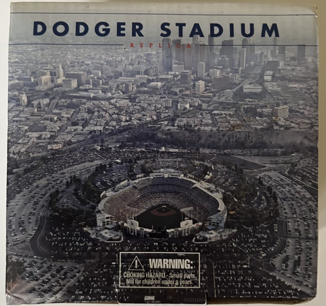Dodger Stadium Replica: Dodger Stadium Replica Piece in its box