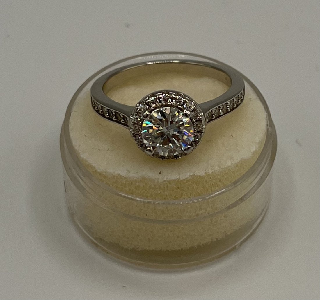 Moissanite Ring: Moissanite Silver Ring size: 7