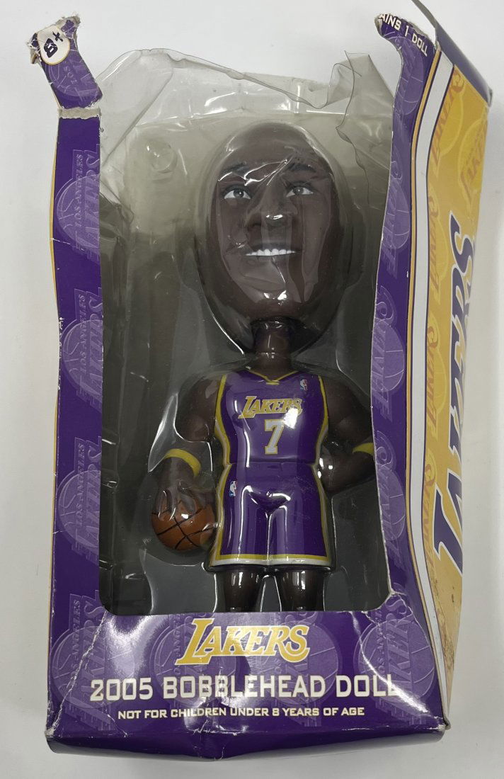 Kobe Bryant Figure (1 of 2)