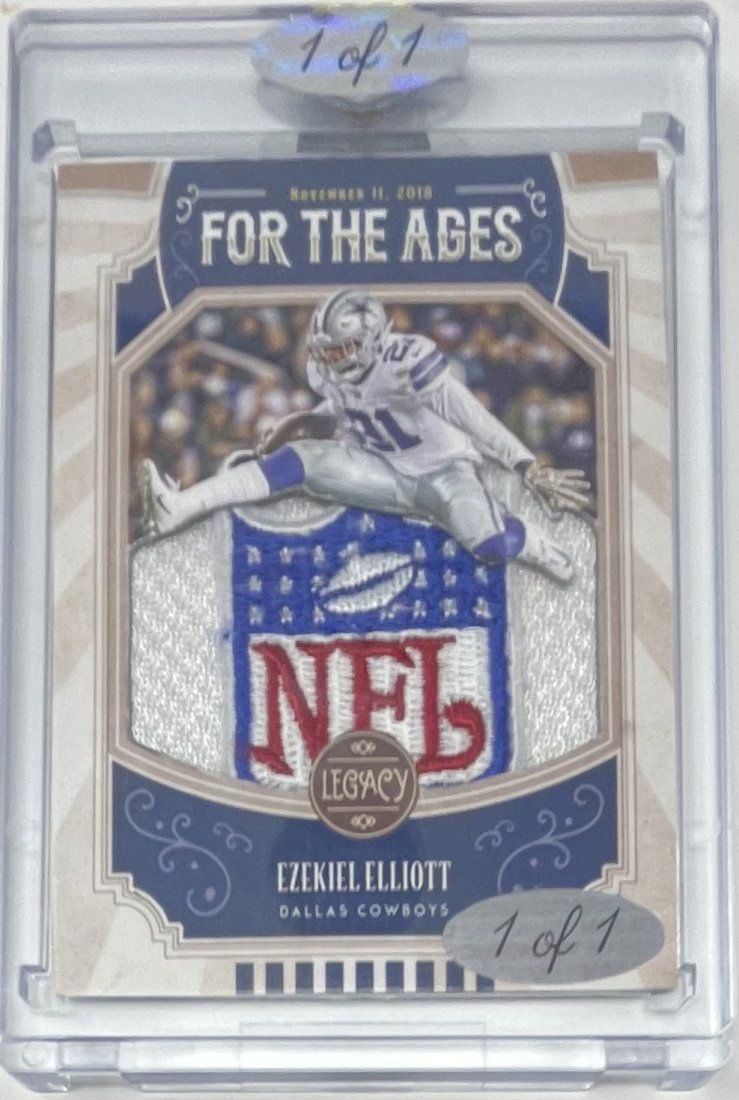 Ezekiel Elliott Patch Card (1 of 2)