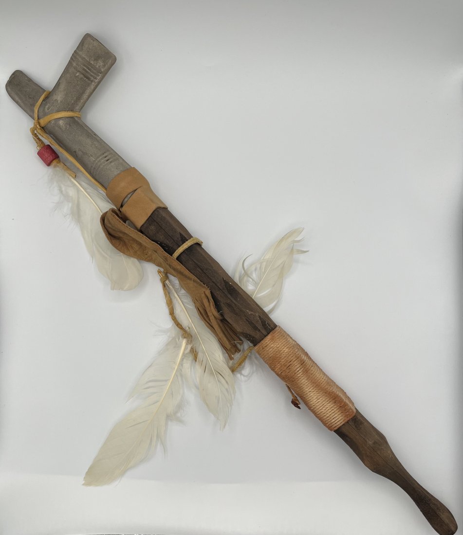 Sioux Catlinite Pipe (1 of 3)
