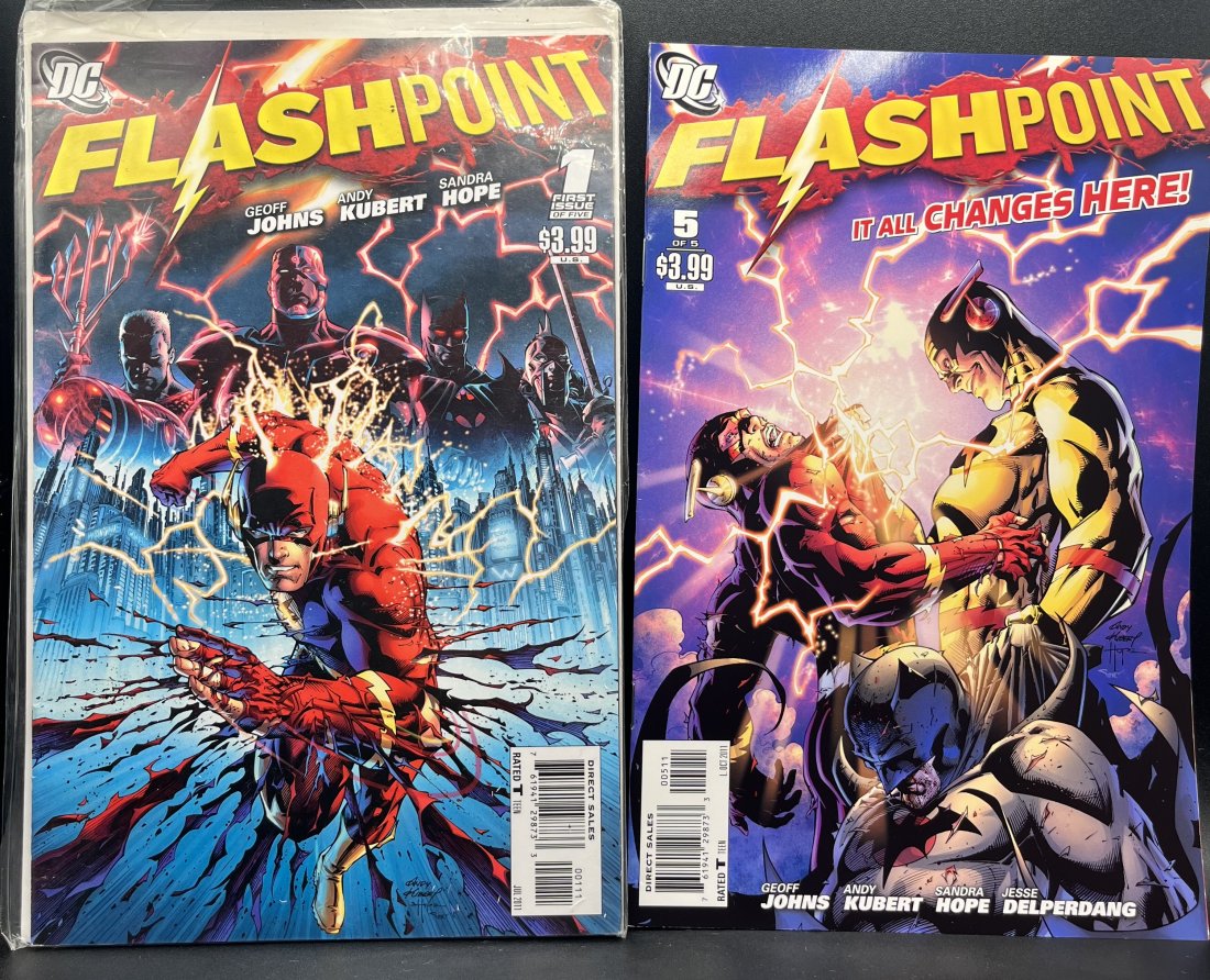 DC Flash Point Comics (1 of 1)