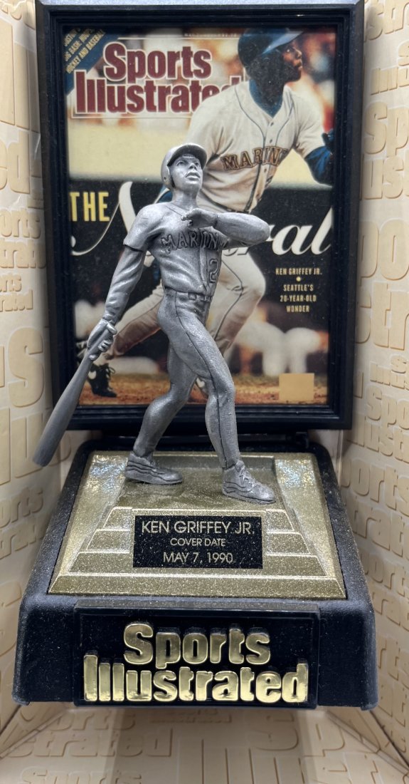 1997 Ken Griffey Jr. Figure Limited Edition: 1997 Ken Griffey Jr. Sports Illustrated Fine Pewter Figure Limited Edition like new , box isnâ€™t in good condition