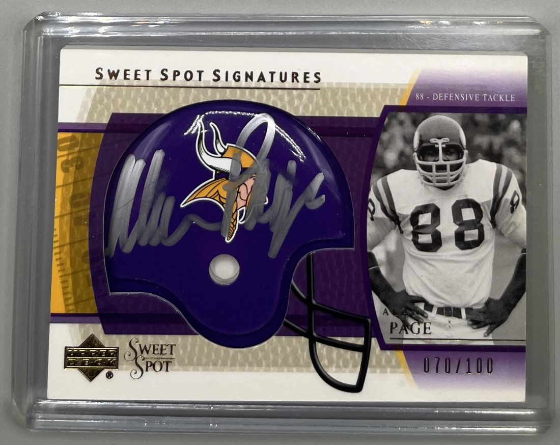 2004 Signatures Alan Page Auto Numbered /100 (1 of 2)