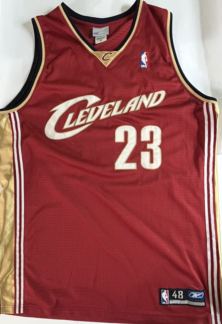 Lebron James #23 Cleveland Cavalier Reebok Mens NBA Jersey (1 of 5)