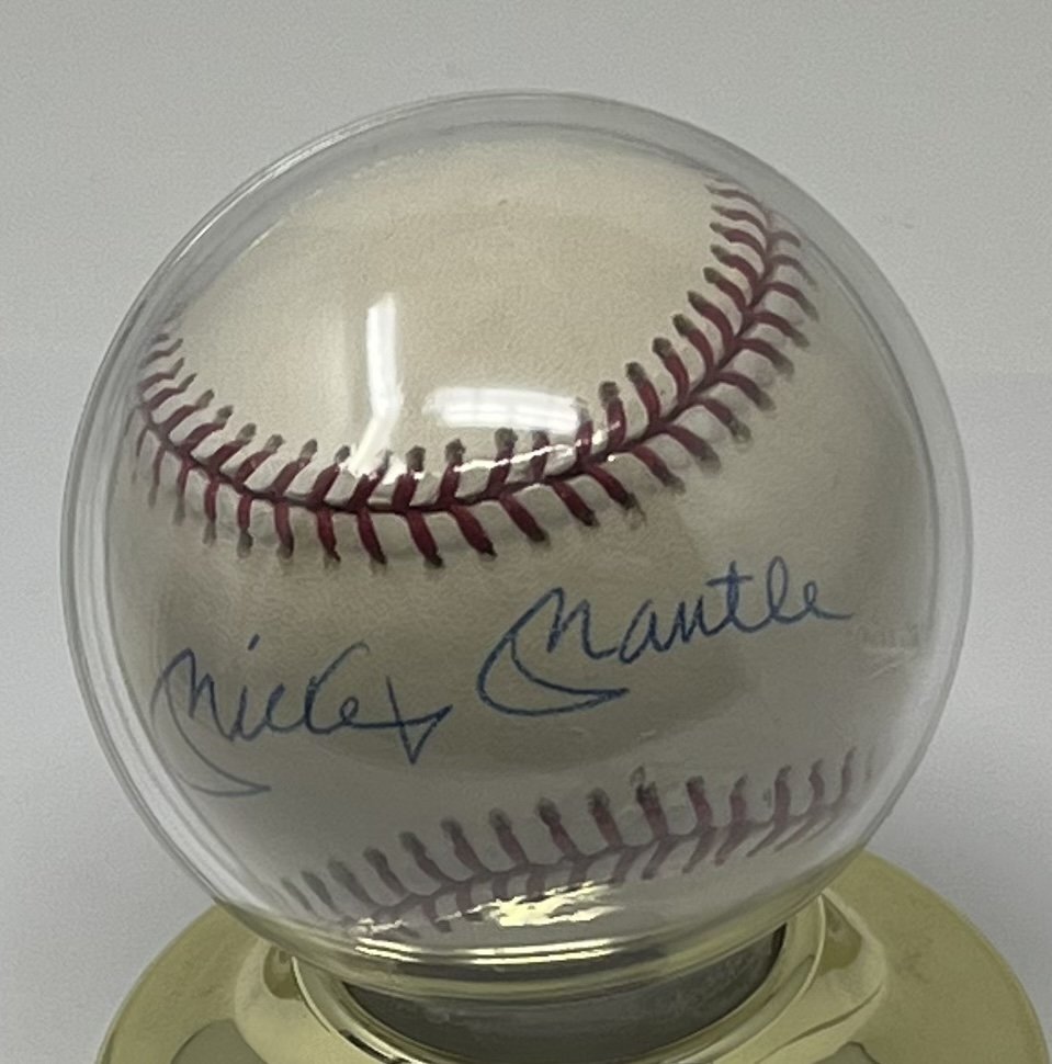 Mickey Mantle Signed American League Baseball MINT Autograph COA (1 of 4)