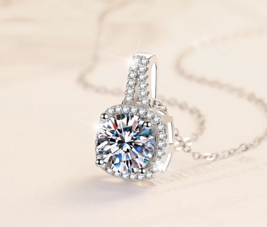 Platinum Plated VVS Moissanite Pendant Necklace (1 of 3)
