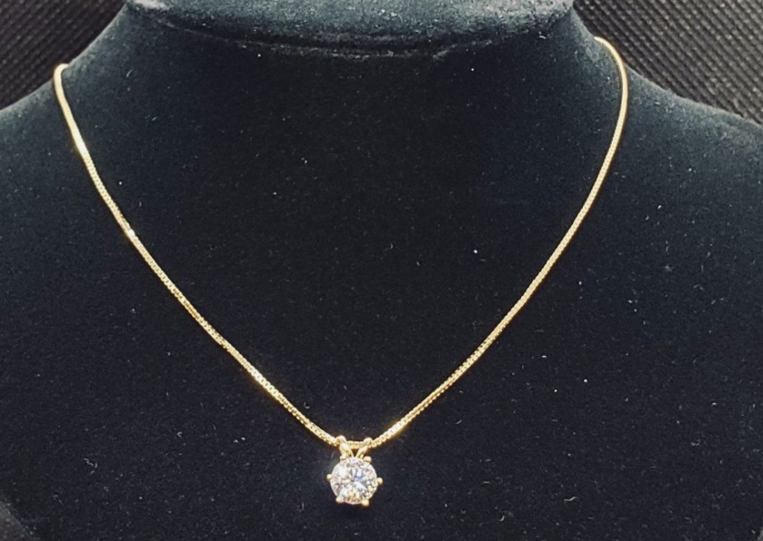 VVS Neckalce (1 of 2)