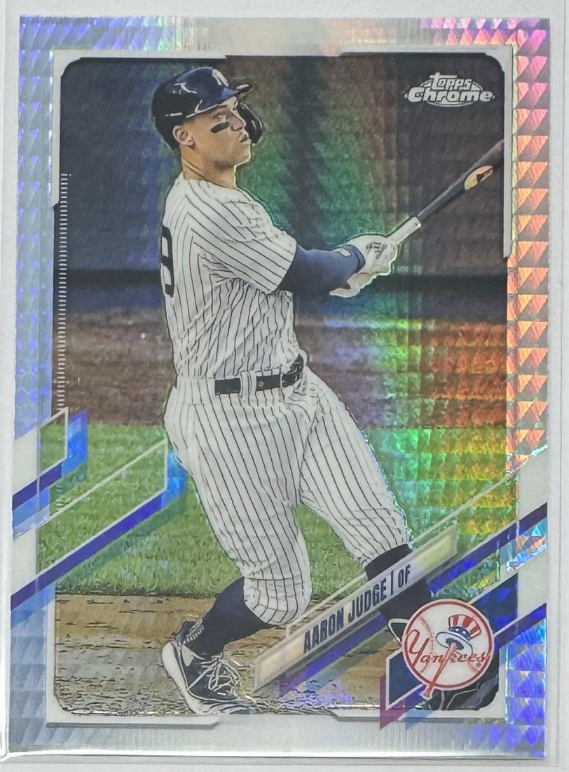 Aaron Judge Topps Chrome Refractor (1 of 2)