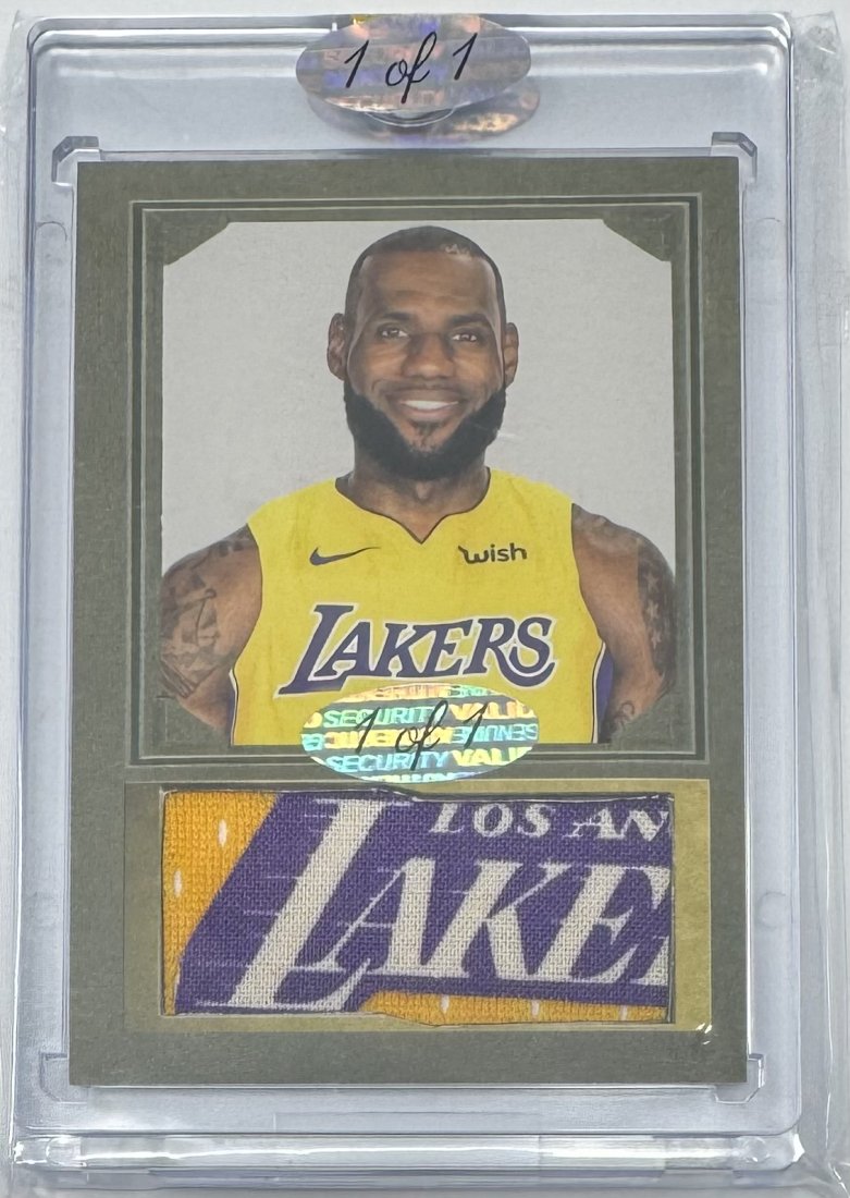 Lebron James Patch Card (1 of 2)
