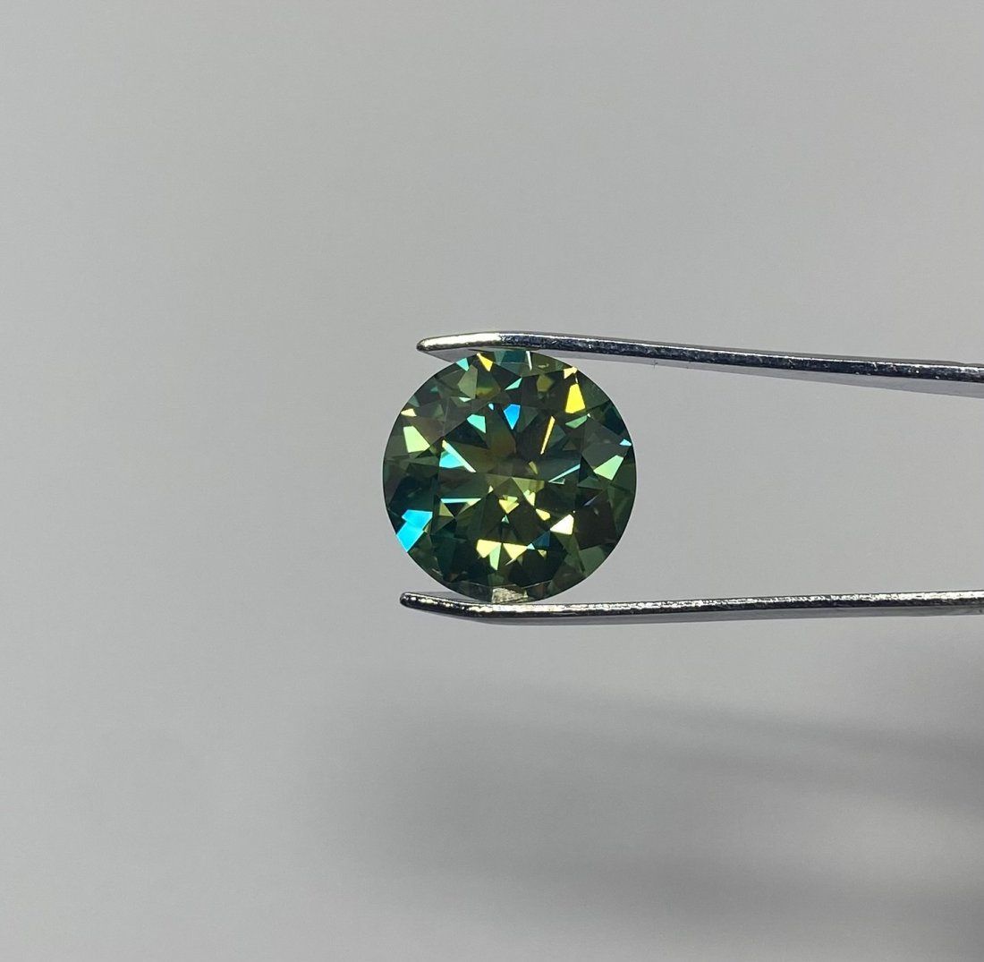 Blue Green VVS 10 Carats (1 of 3)