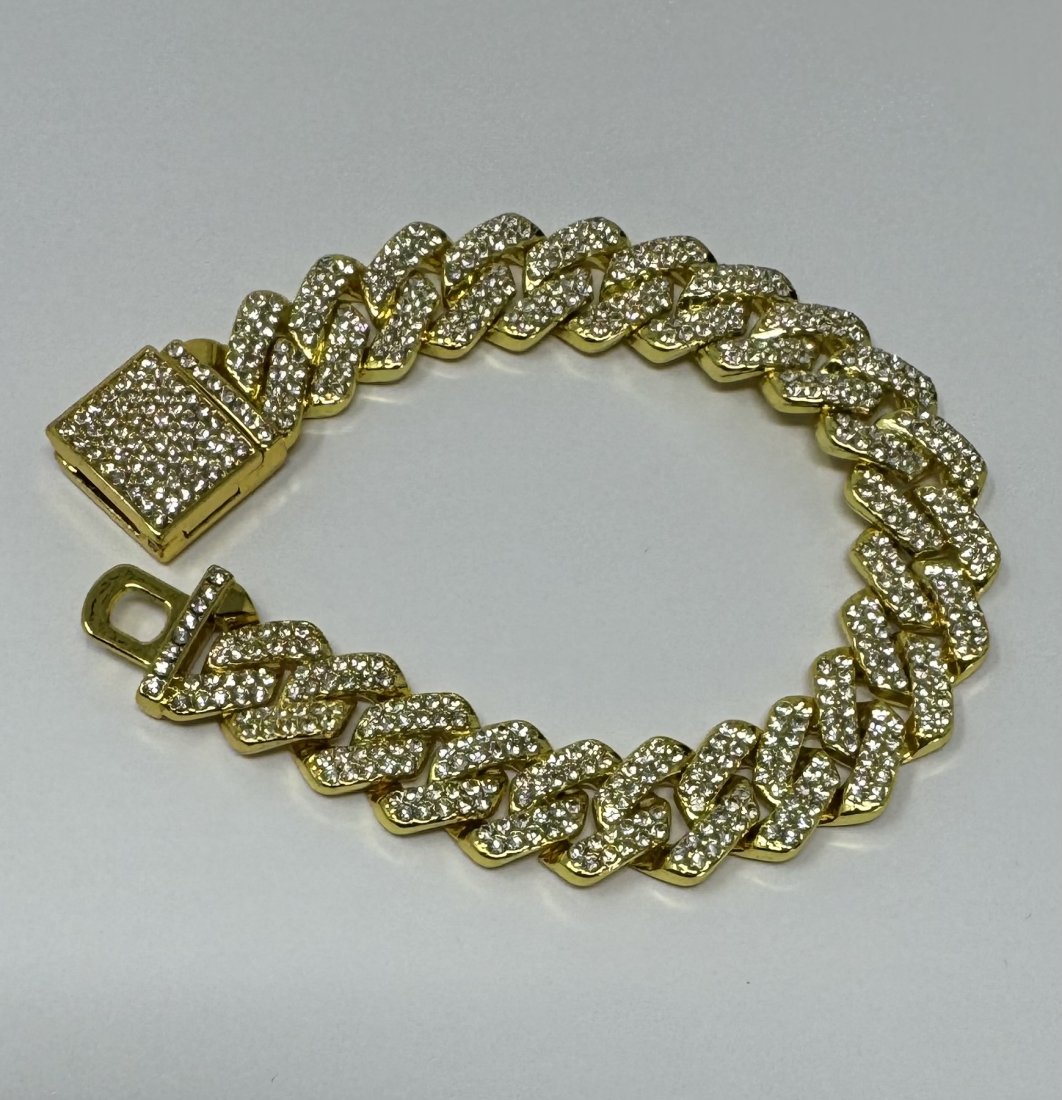 Cuban Bracelet: Cuban Bracelet 7.5 inches