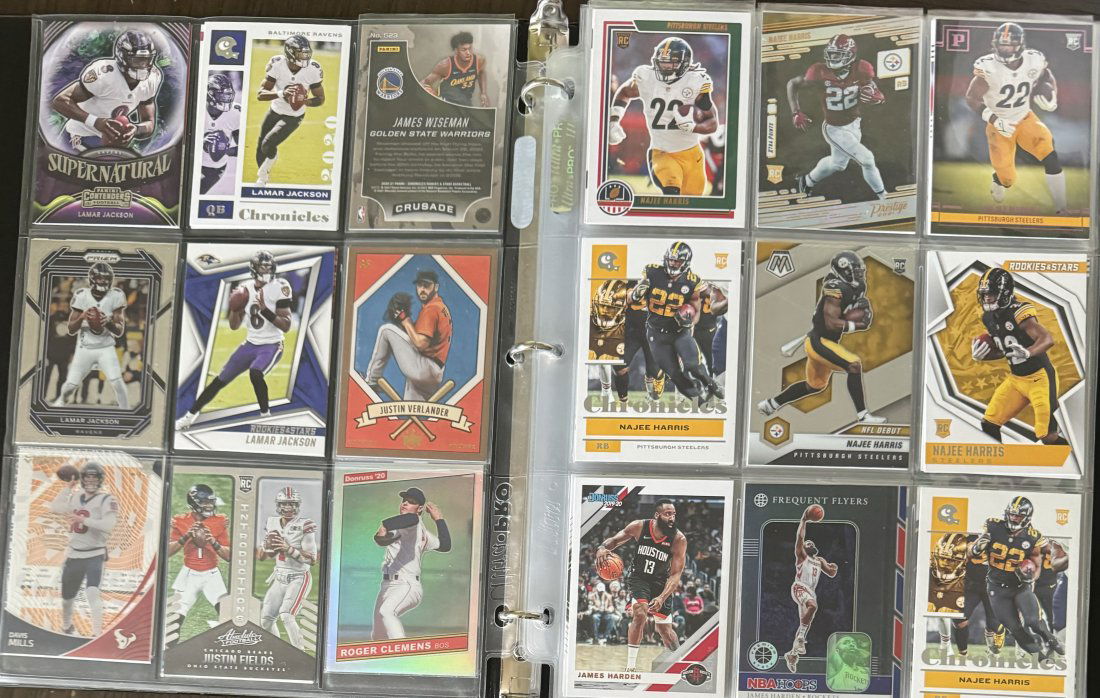 Lamar Jackson, Mike Trout, Justin Verlander Cards Binder (1 of 6)