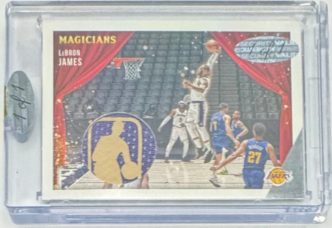 Lebron James Patch Card (1 of 2)