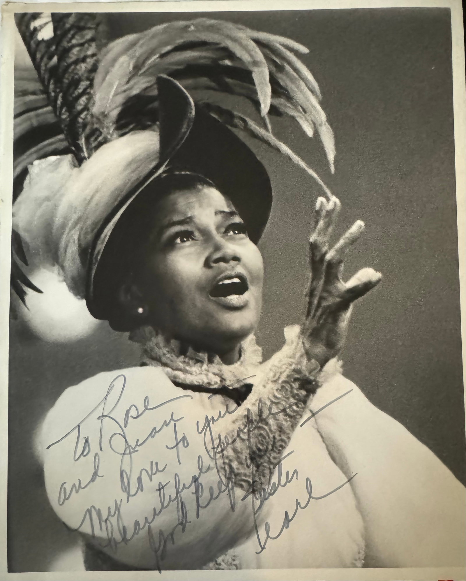 Pearl Bailey Photo Autograph Signed (1 of 2)