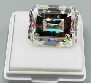 Big Emerald Cut VVS