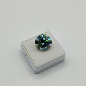 5 Carats Blue VVS Moissanite