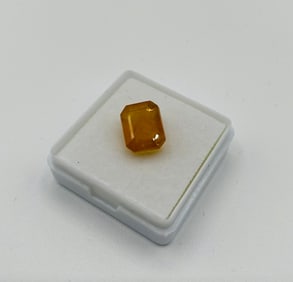 Sapphire 6 Carats COA