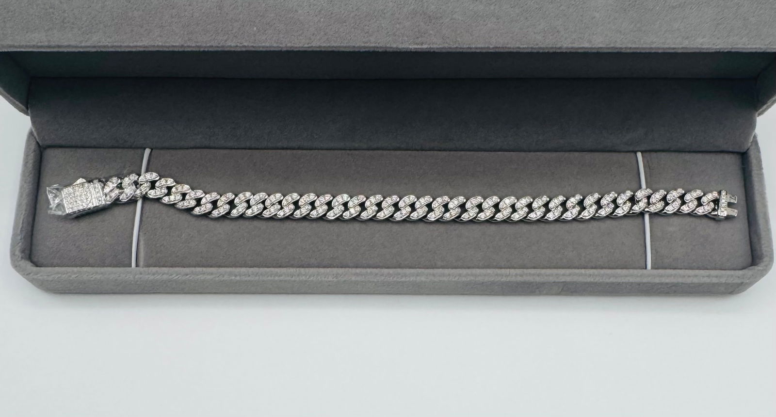 Cuban VVS Bracelet 8 Inches (1 of 3)