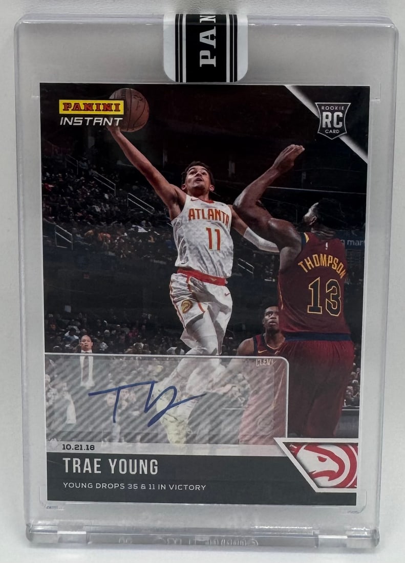 Trae Young Rookie Auto 1/1 (1 of 2)